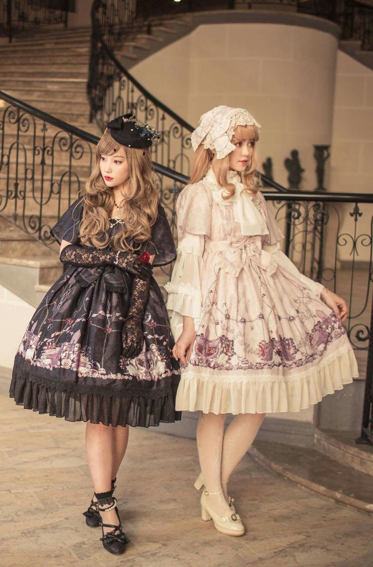 Lolita: A Different But Attractive Clothes Style ...